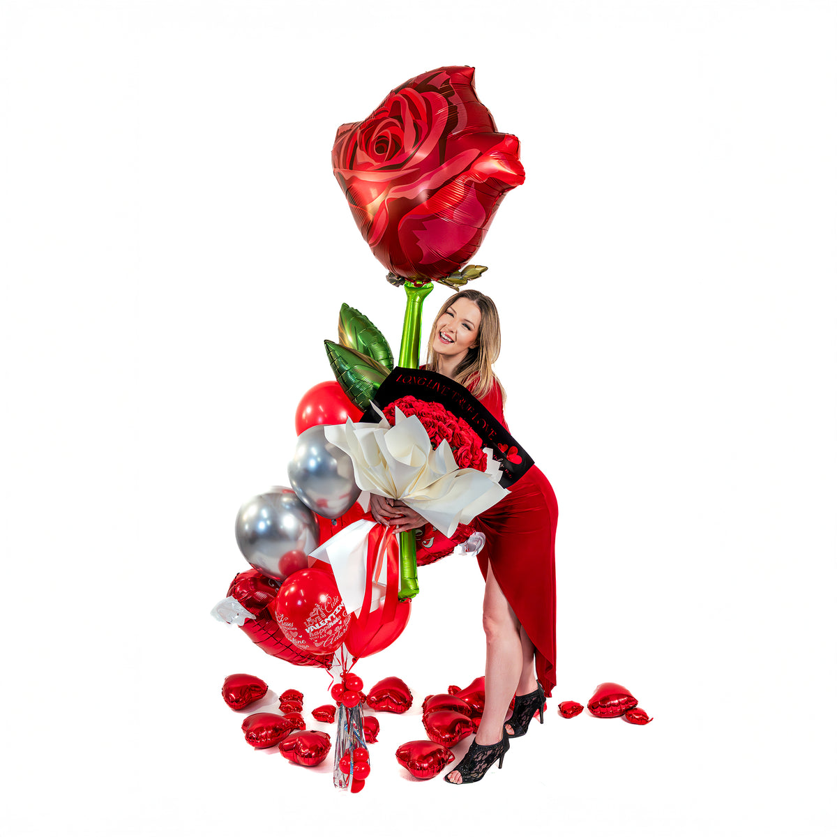 Romantic rose balloon arrangement for Valentine’s Day in Toronto, styled gift-ready for a wow surprise