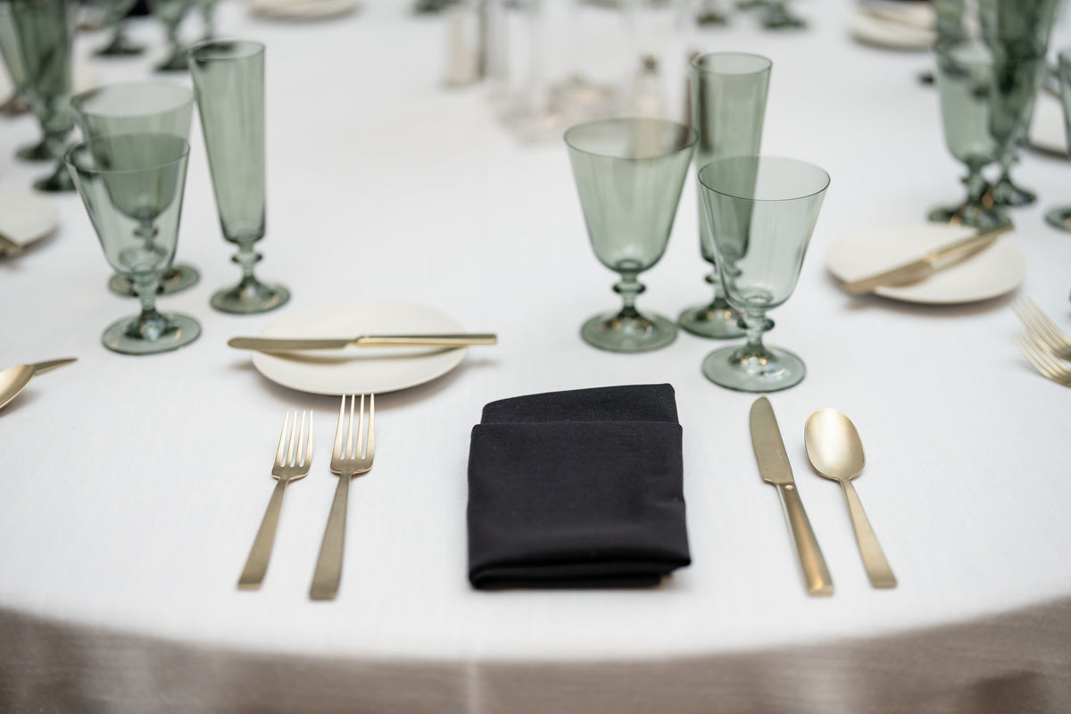 corporative table decor cutlery
