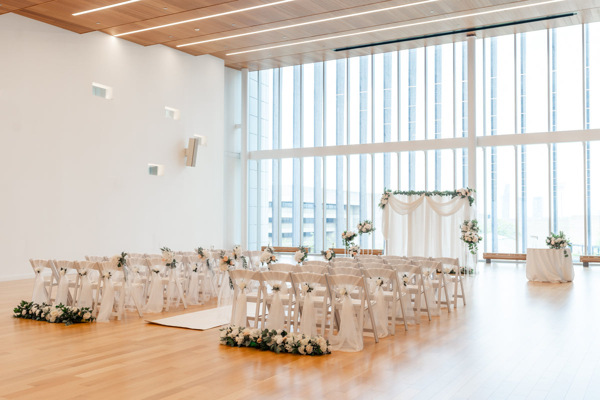 beatiful wedding decor for altar. 