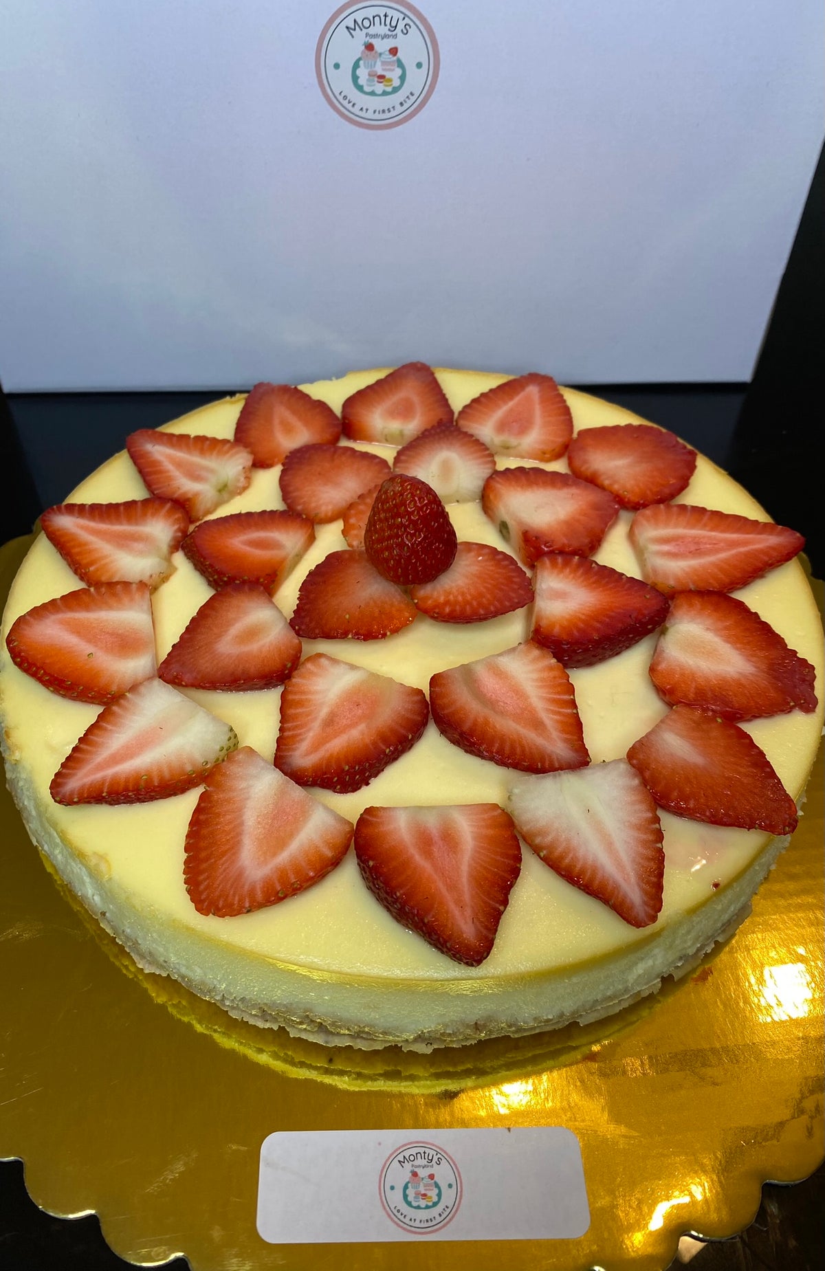 8" Cheesecake with creamy texture and rich flavor