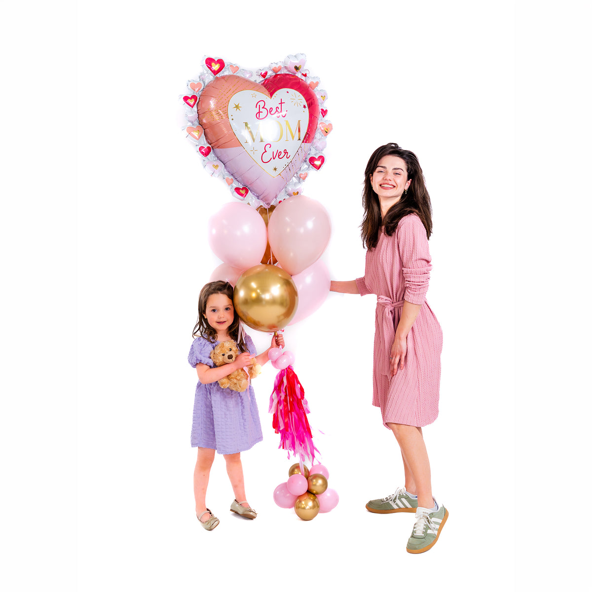 Mother and daughter holding luxury Mother’s Day helium balloon bouquet in Toronto
