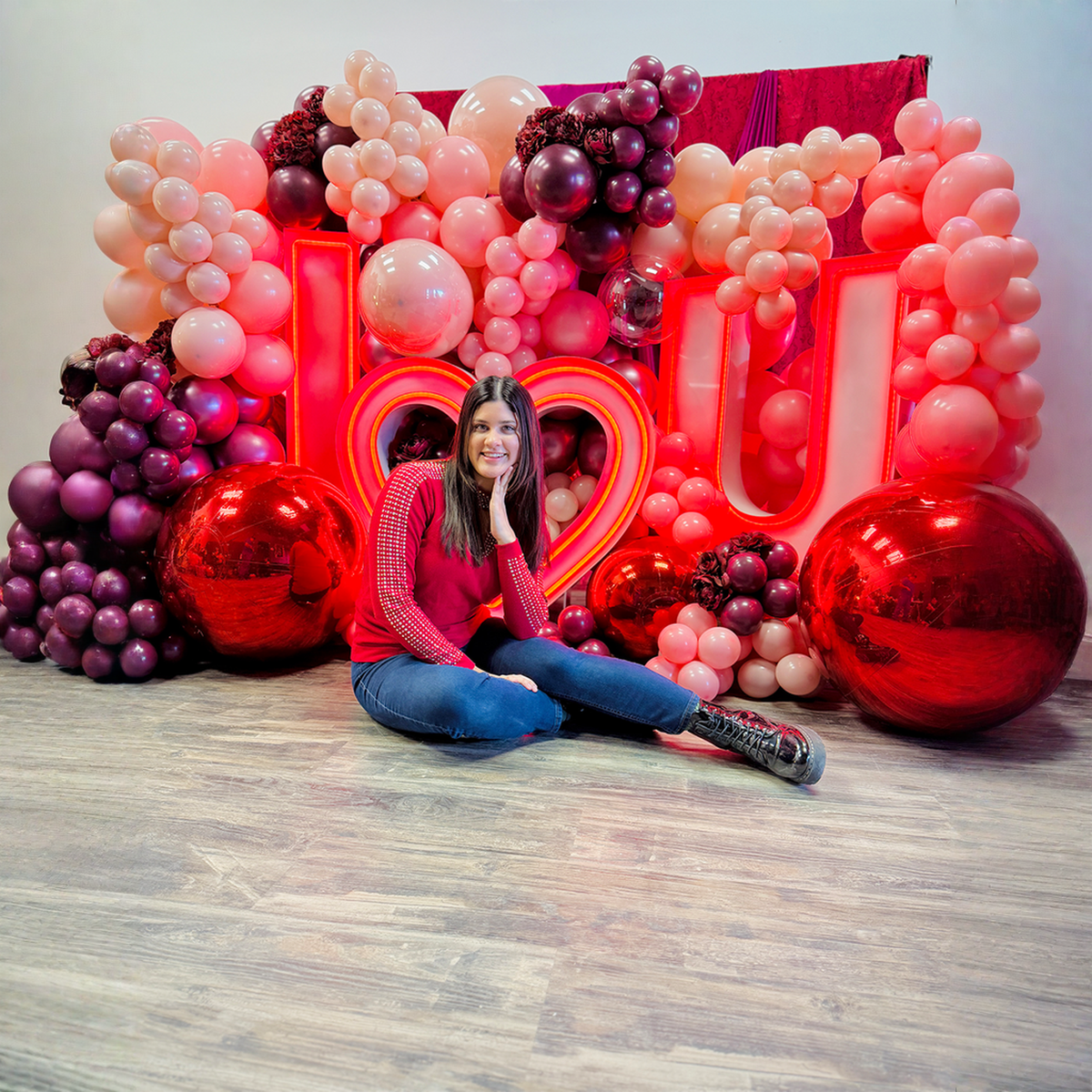 I Love You balloon installation in Toronto featuring LED letters, premium balloons, and a romantic photo-ready backdrop