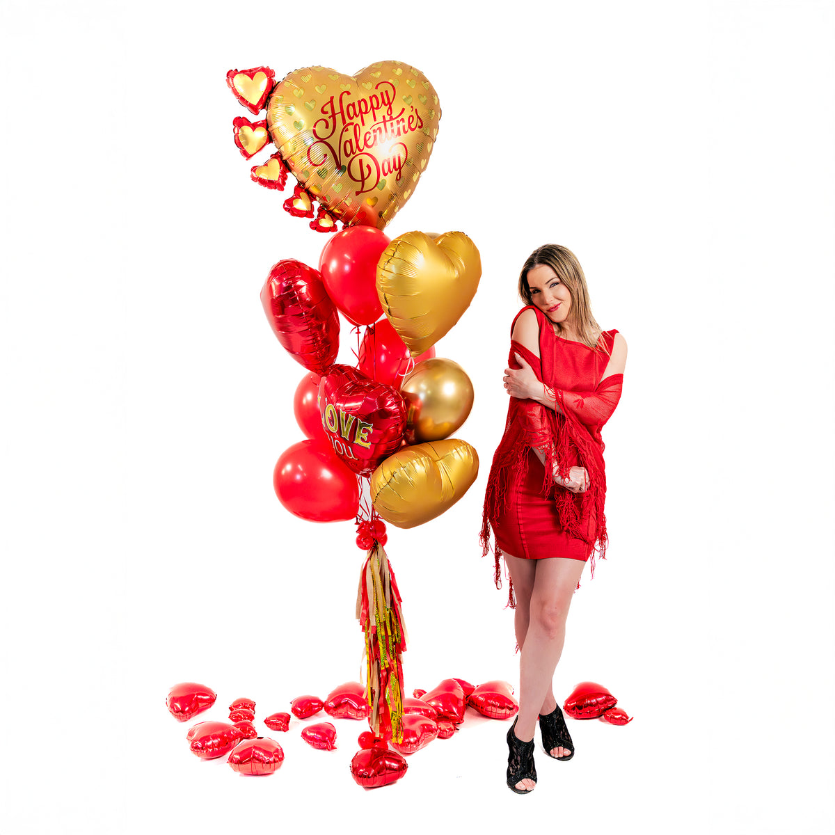 Luxury red and gold heart balloons bouquet with Love You foil balloon Toronto Wooow Balloons